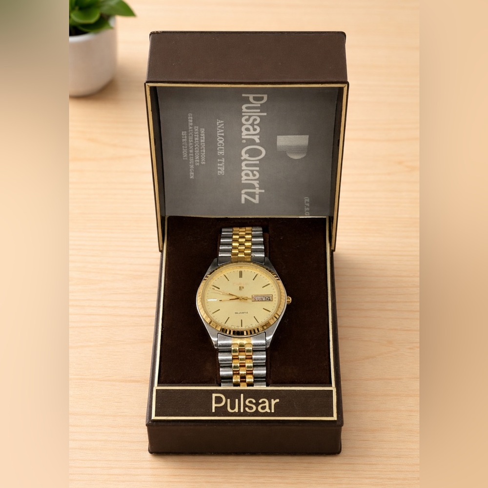 Pulsar Presidential Day Date Two Tone Men’s Watch #V348-8009 New Battery W/Box